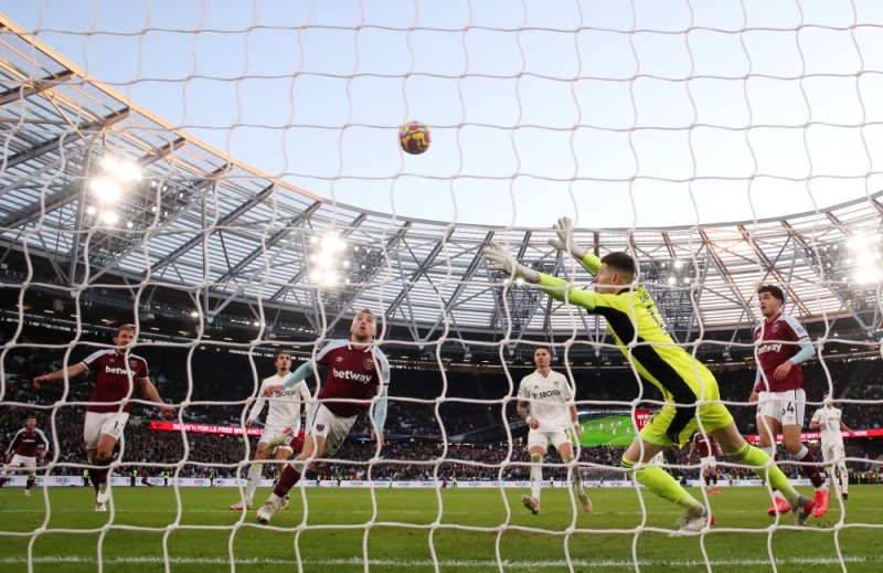 Лийдс – Уест Хям 24.10.2025 Онлайн ТВ На Живо, Прогноза